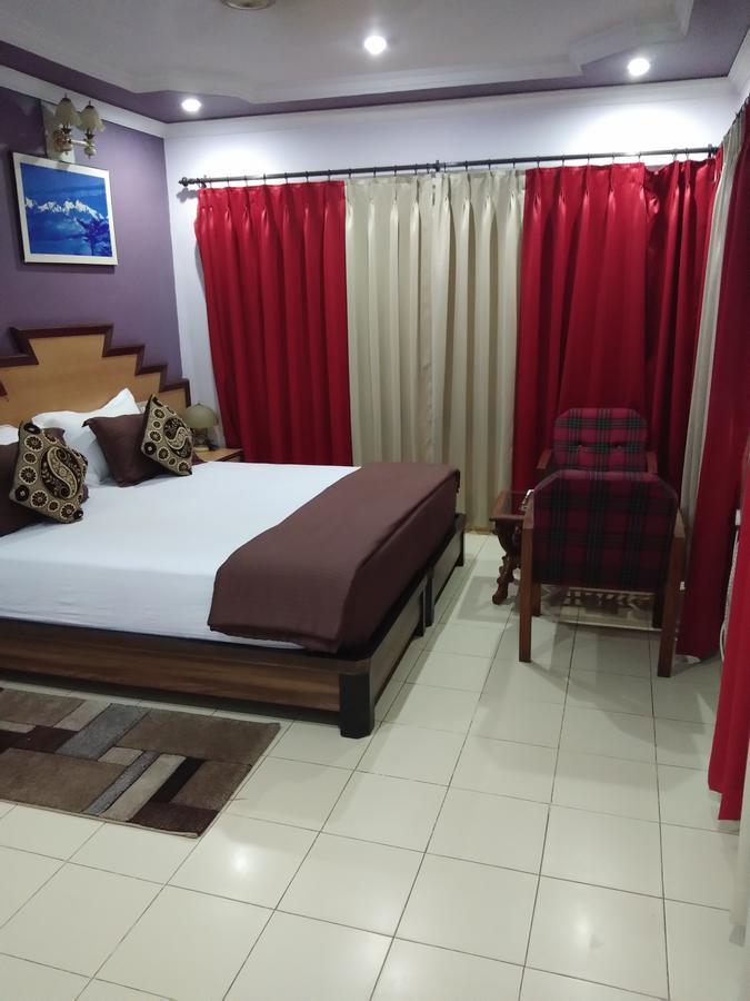 Oyo 24916 Hotel Aquatic Palace Kalyani Exterior photo