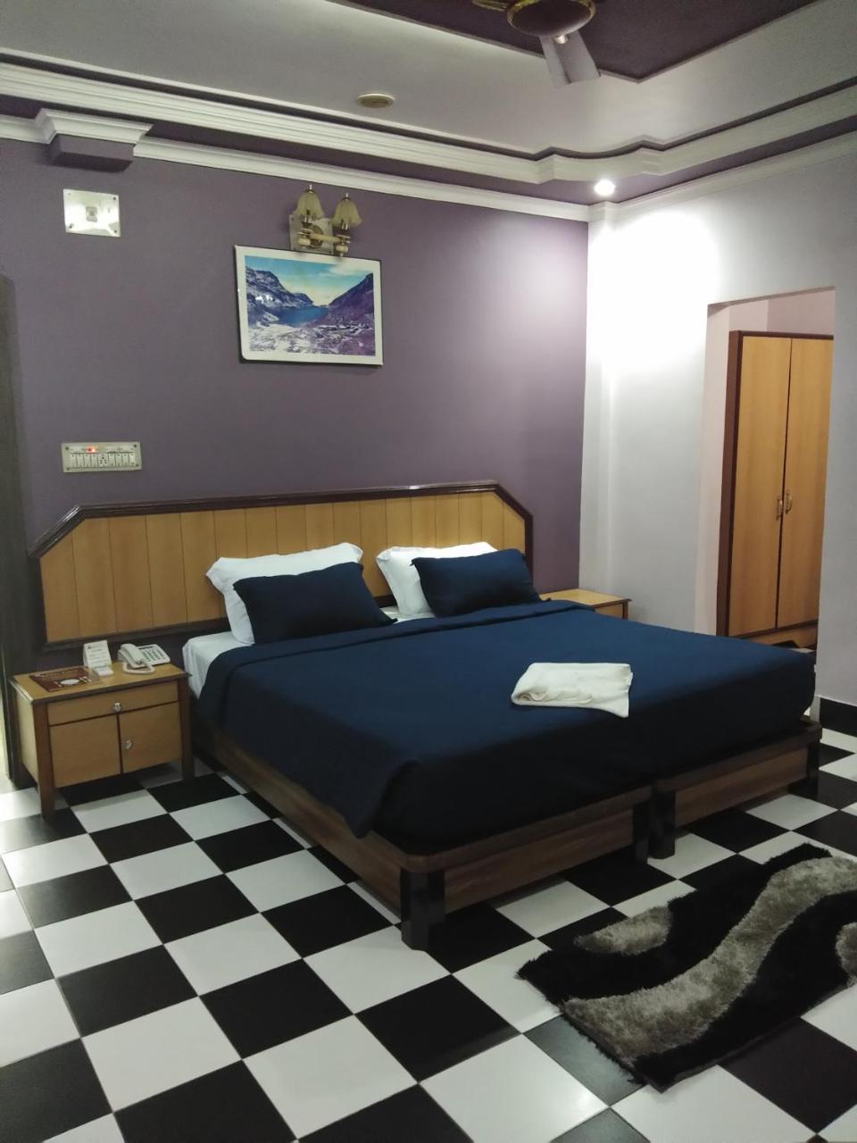 Oyo 24916 Hotel Aquatic Palace Kalyani Exterior photo